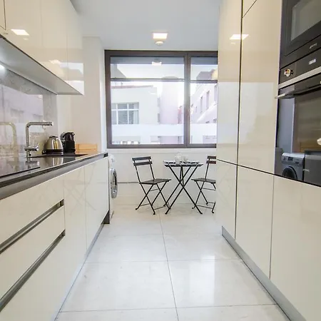 Junqueira Charming Apartment *